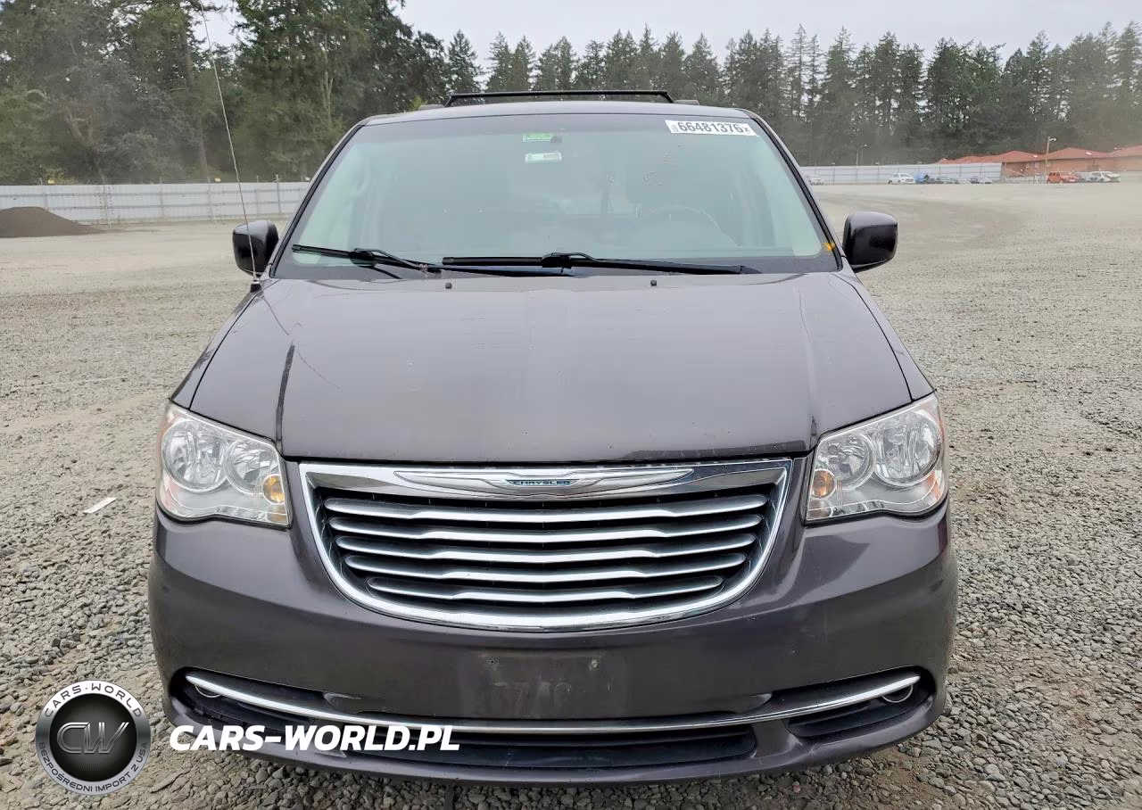 2015 Chrysler Town & Country Touring VIN:2C4RC1BGXFR662018 - 5