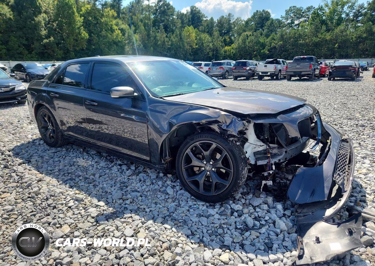 2022 Chrysler 300 S VIN:2C3CCABGXNH127270 - 4