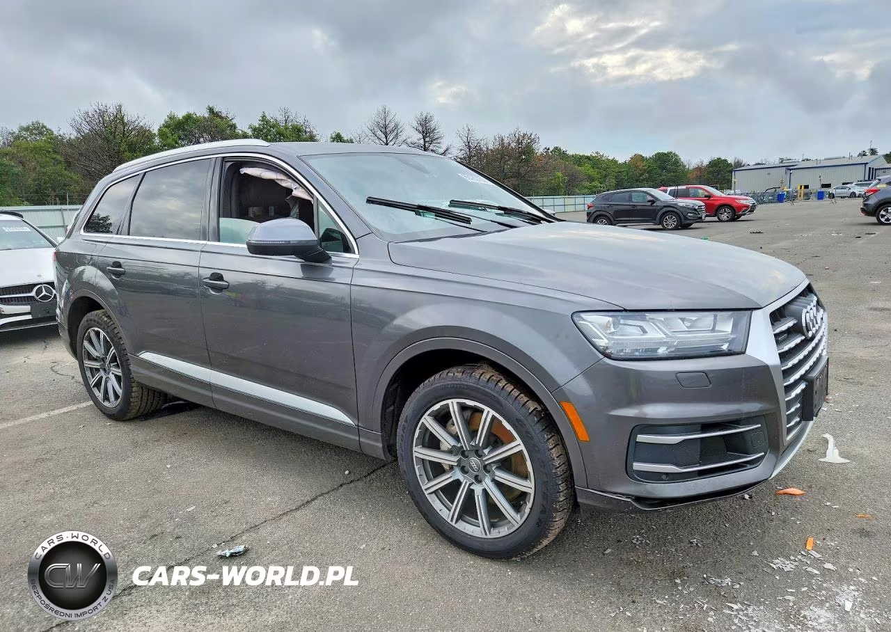 2019 Audi Q7 Premium Plus VIN:WA1LHAF71KD017721 - 4