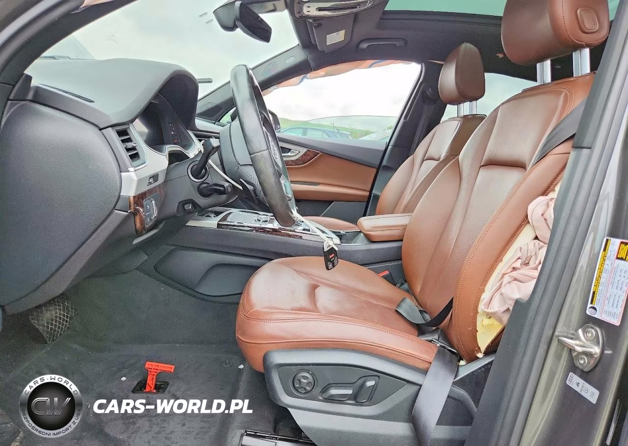 2019 Audi Q7 Premium Plus VIN:WA1LHAF71KD017721 - 7