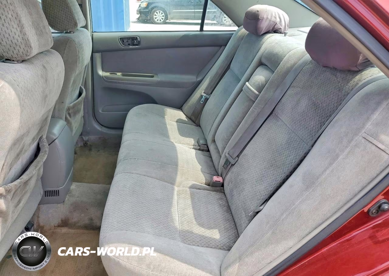 2004 Toyota Camry Le VIN:4T1BE32K34U266763 - 10