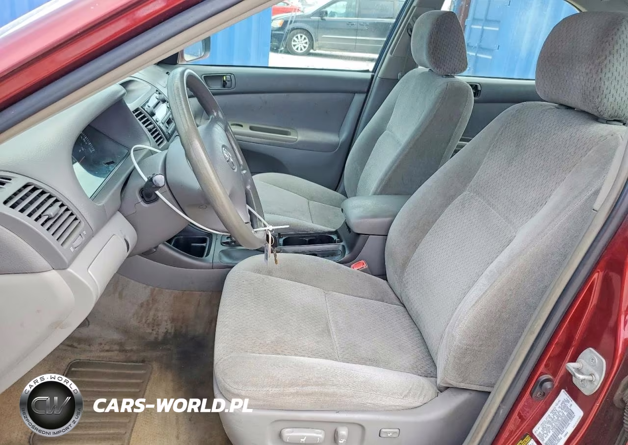 2004 Toyota Camry Le VIN:4T1BE32K34U266763 - 7