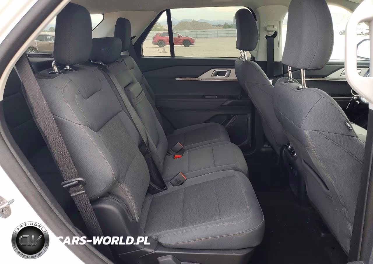 2025 Ford Explorer Active VIN:1FMUK8DH1SGB12127 - 11