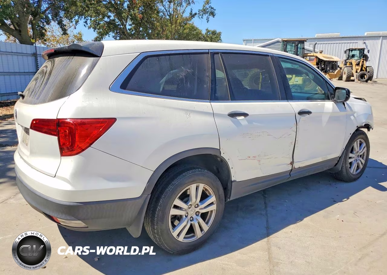 2017 Honda Pilot Lx VIN:5FNYF5H11HB044632 - 3