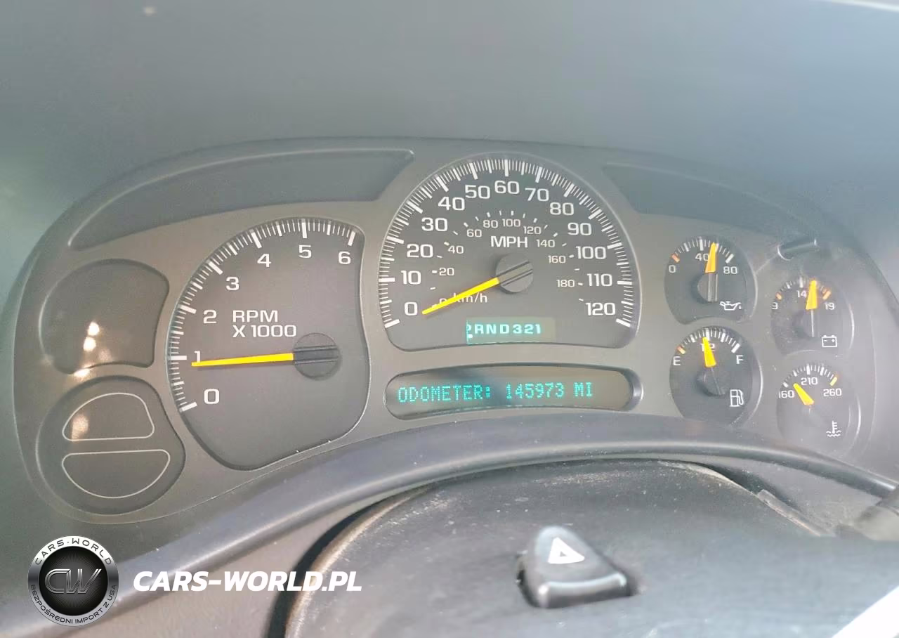 2004 Chevrolet Silverado C1500 VIN:2GCEC13T841296825 - 9