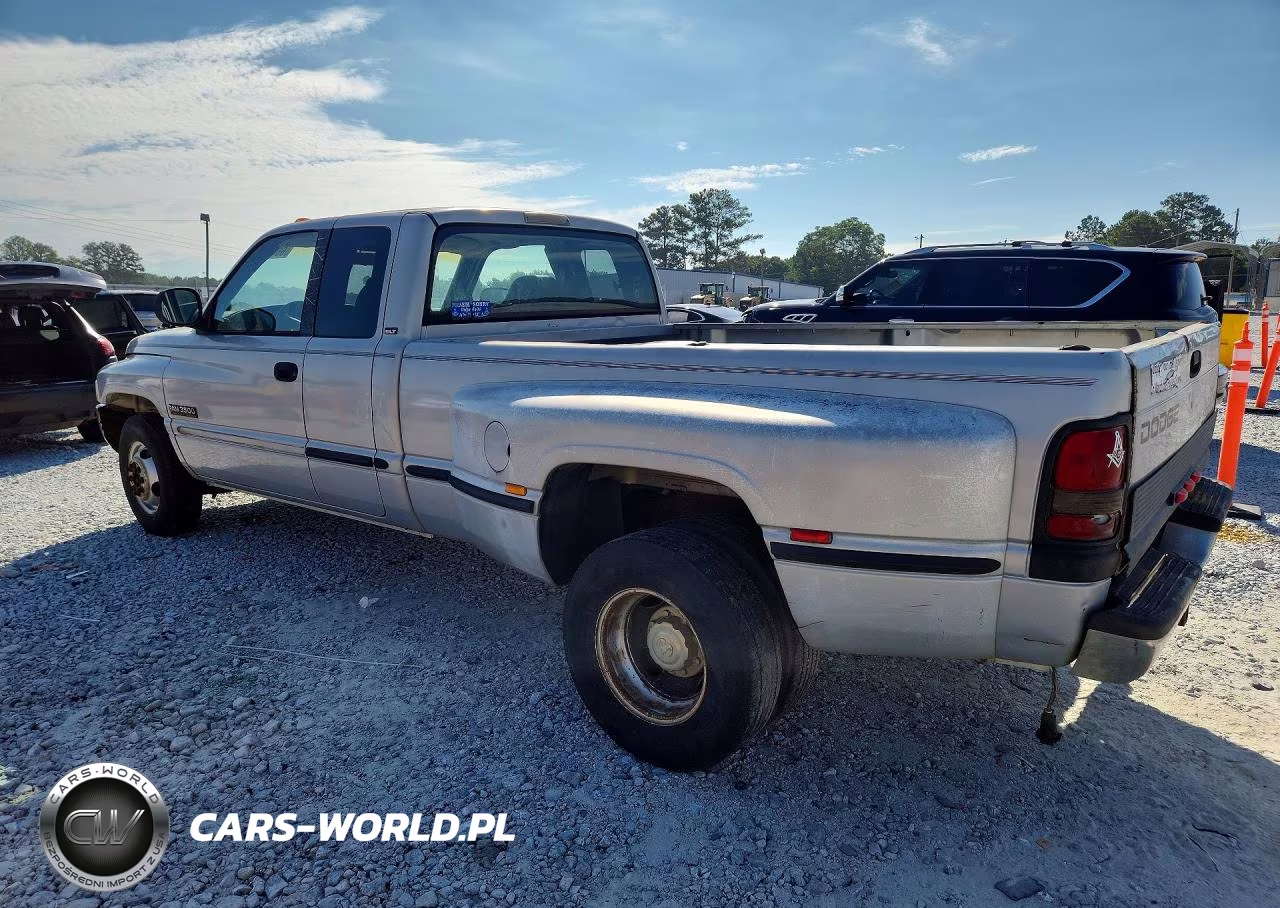 1999 Dodge Ram 3500 VIN:1B7MC3363XJ620646 - 2