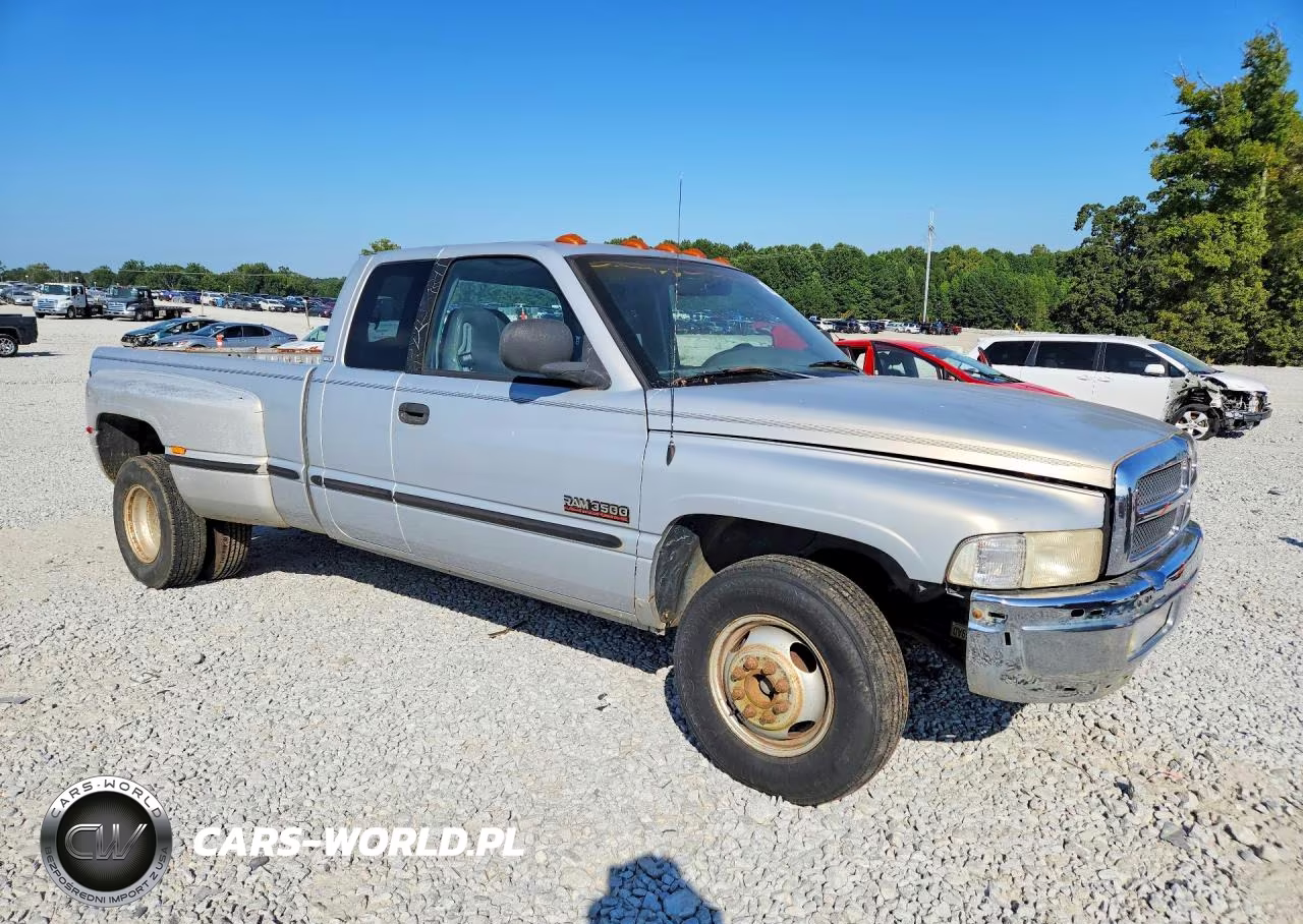 1999 Dodge Ram 3500 VIN:1B7MC3363XJ620646 - 4