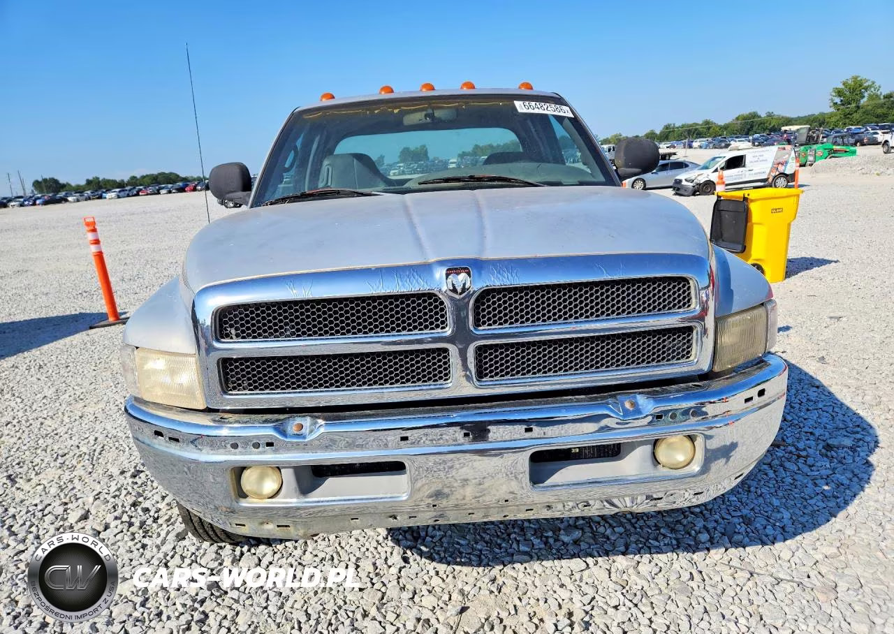 1999 Dodge Ram 3500 VIN:1B7MC3363XJ620646 - 5