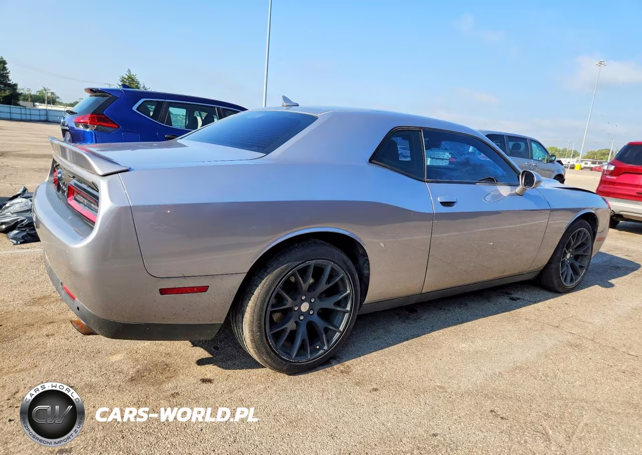 2016 Dodge Challenger Sxt VIN:2C3CDZAG5GH329952 - 3