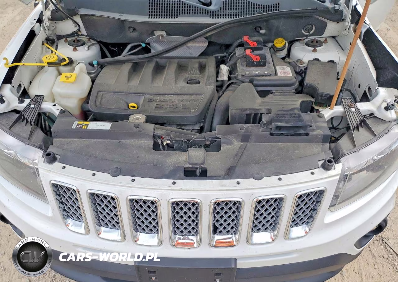 2014 Jeep Compass Latitude VIN:1C4NJDEB1ED855567 - 12