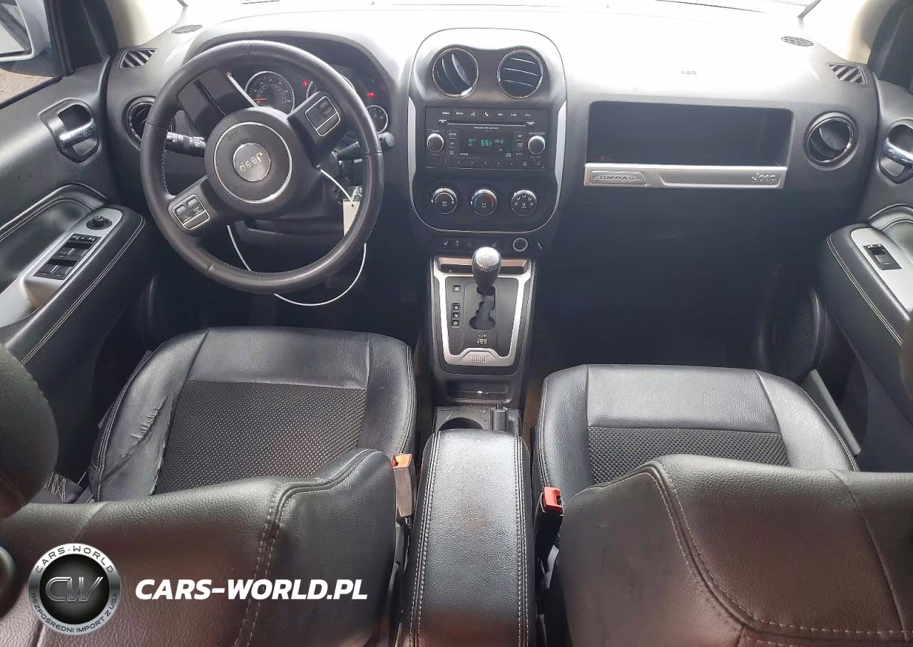 2014 Jeep Compass Latitude VIN:1C4NJDEB1ED855567 - 8