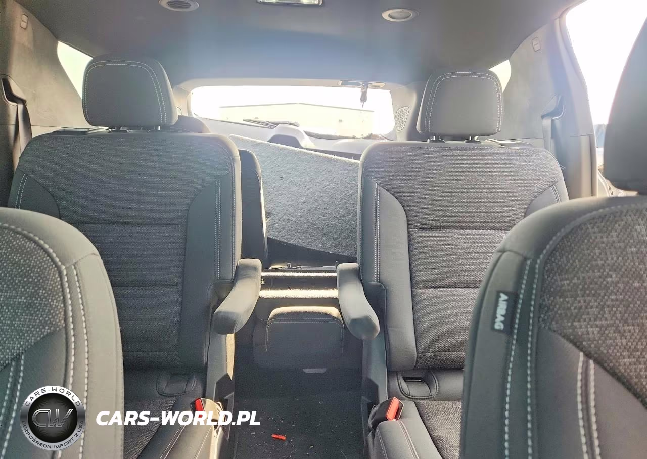 2025 Chevrolet Traverse Lt VIN:1GNERGRS7SJ123033 - 10