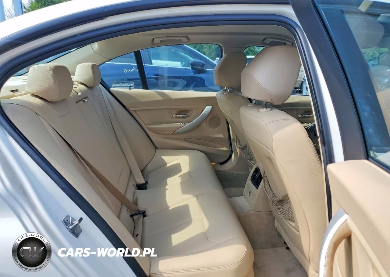 2013 BMW 3 Series VIN:WBA3B5C57DF597997 - 10