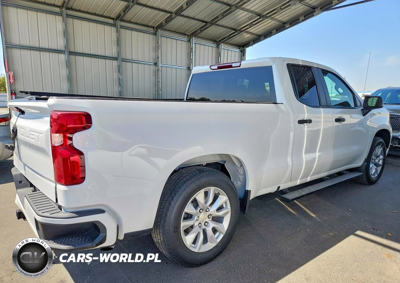 2022 Chevrolet Silverado C1500 Custom VIN:1GCRABEKXNZ612736 - 3