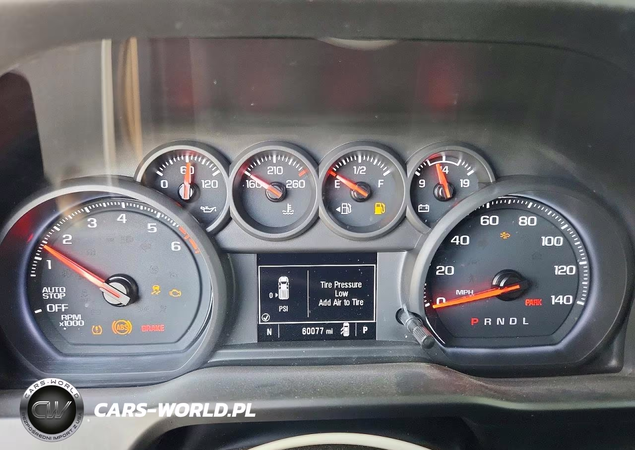 2022 Chevrolet Silverado C1500 Custom VIN:1GCRABEKXNZ612736 - 9