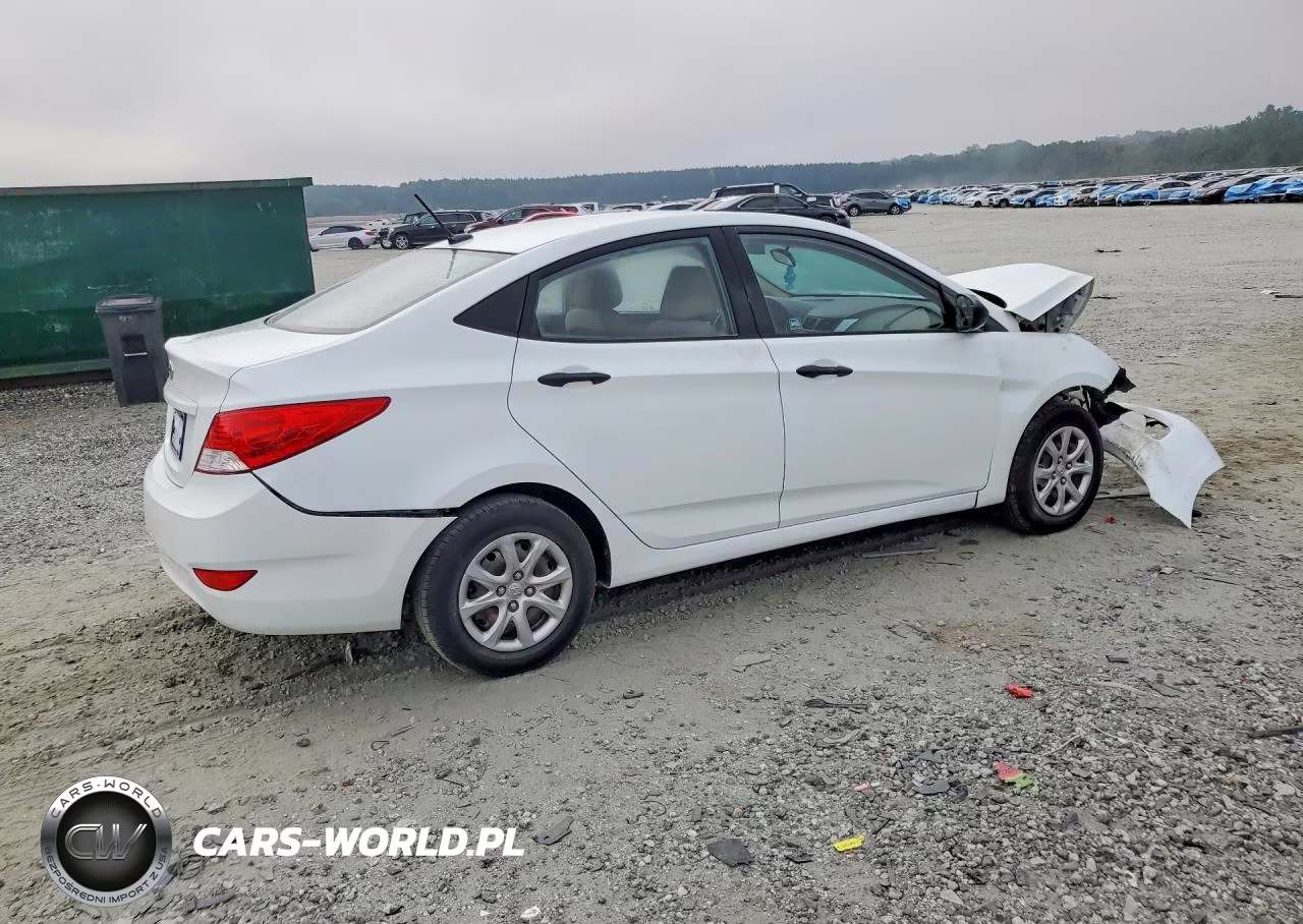 2014 Hyundai Accent Gls VIN:KMHCT4AE6EU605688 - 3