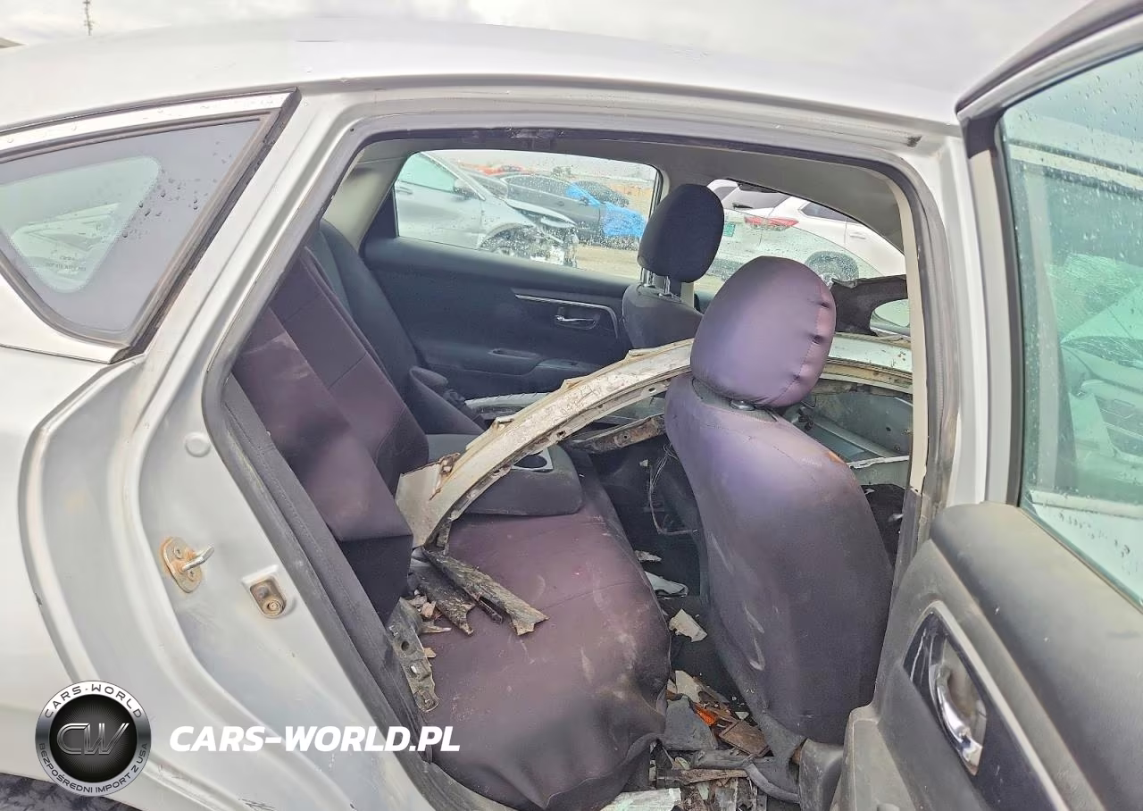 2014 Nissan Altima 2.5 S VIN:1N4AL3APXEC328529 - 10