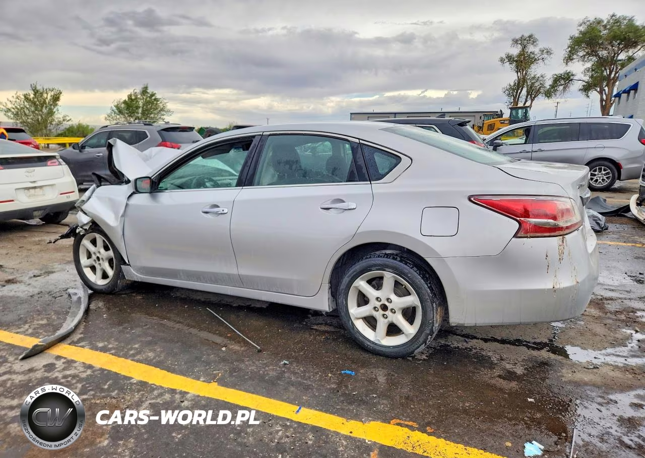 2014 Nissan Altima 2.5 S VIN:1N4AL3APXEC328529 - 2