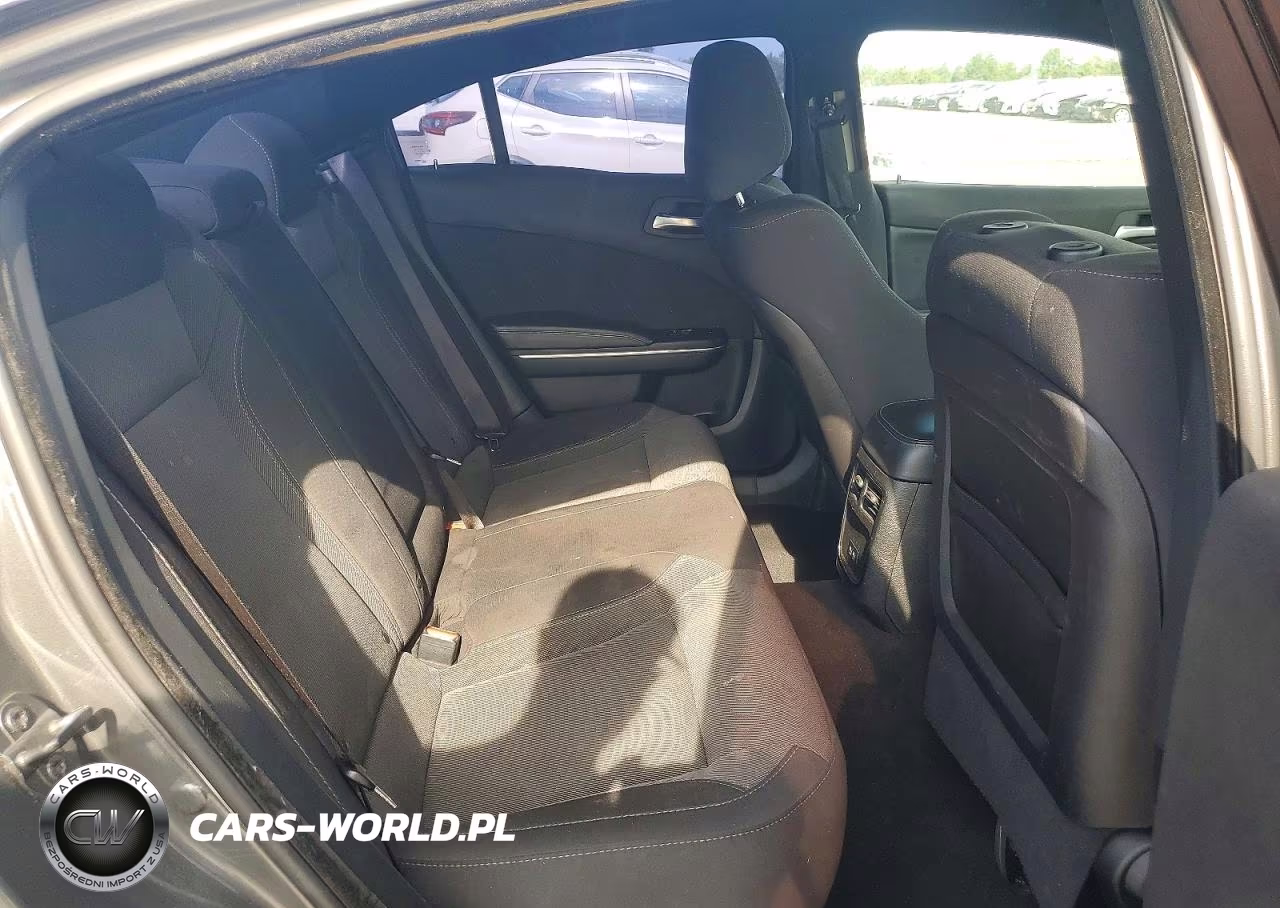 2019 Dodge Charger Sxt VIN:2C3CDXBG9KH615461 - 10