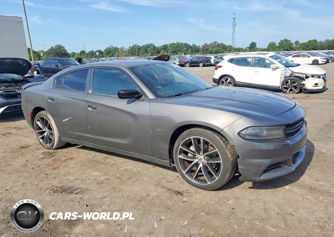 2019 Dodge Charger Sxt VIN:2C3CDXBG9KH615461 - 4