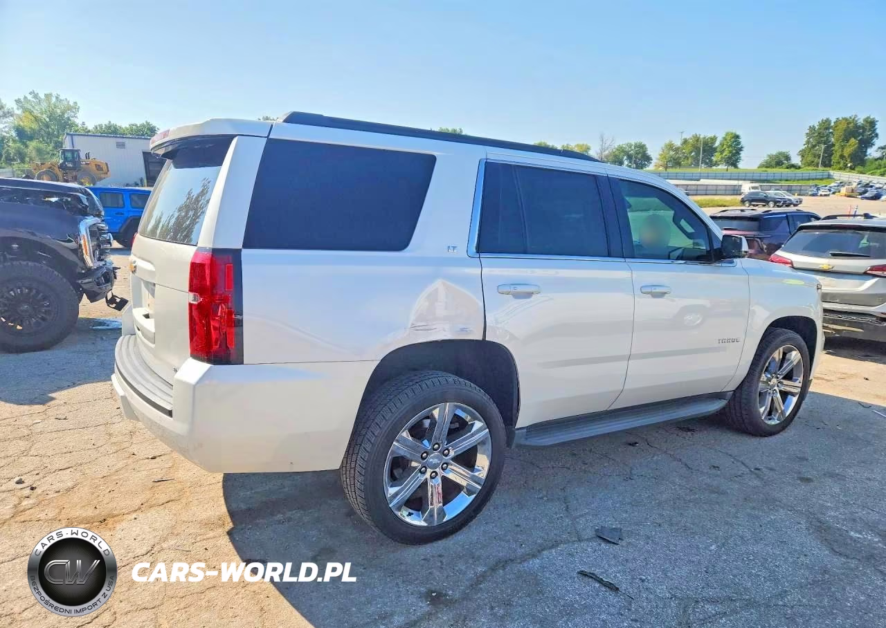 2017 Chevrolet Tahoe C1500 Lt VIN:1GNSCBKC3HR182505 - 3