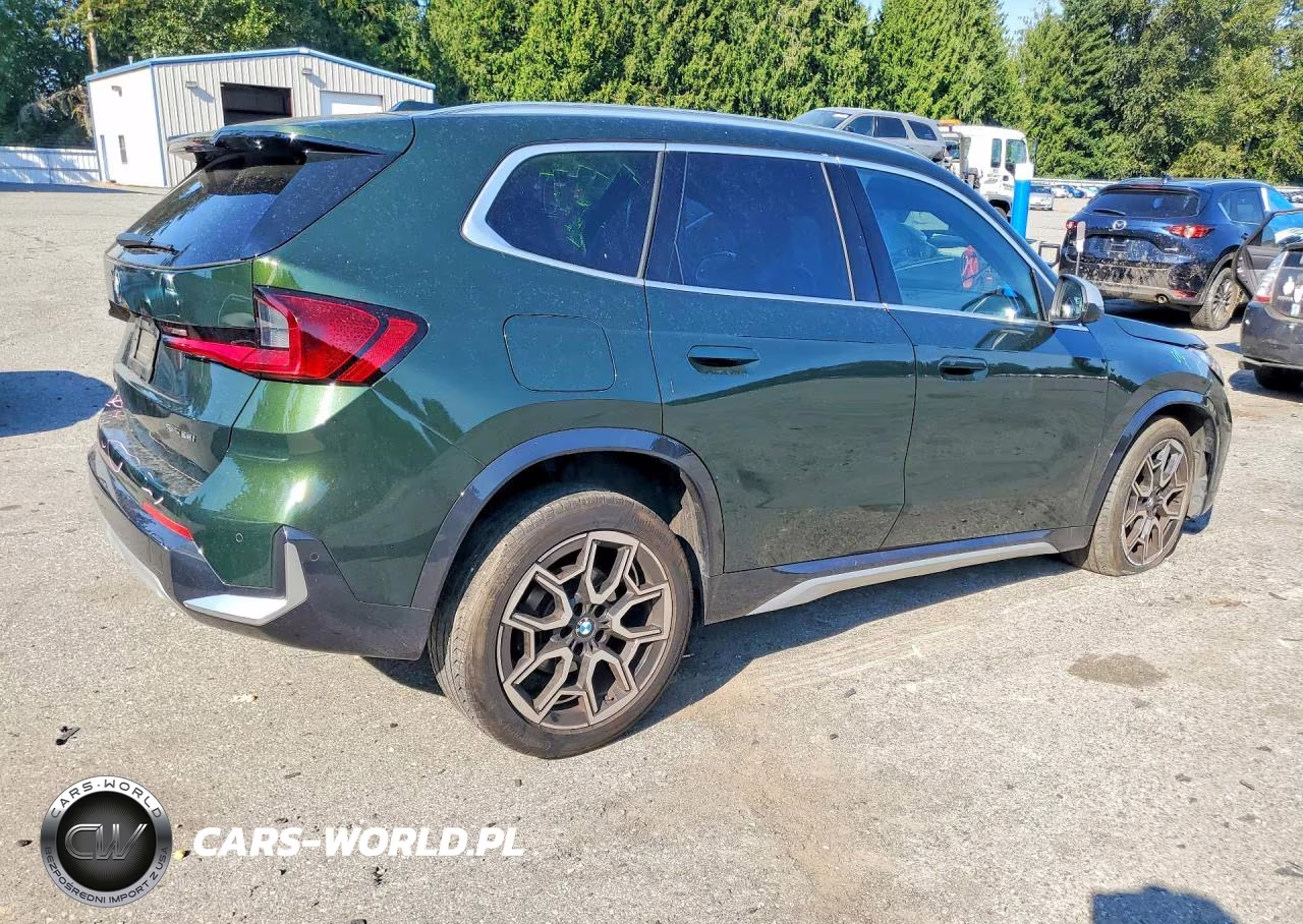 2023 BMW X1 xDrive28I VIN:WBX73EF09P5Y06025 - 3