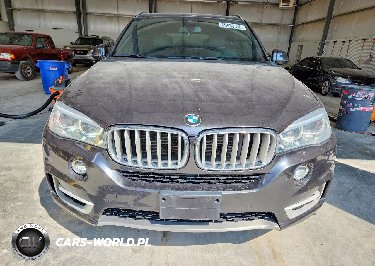 2018 BMW X5 xDrive35I VIN:5UXKR0C59J0X88637 - 5