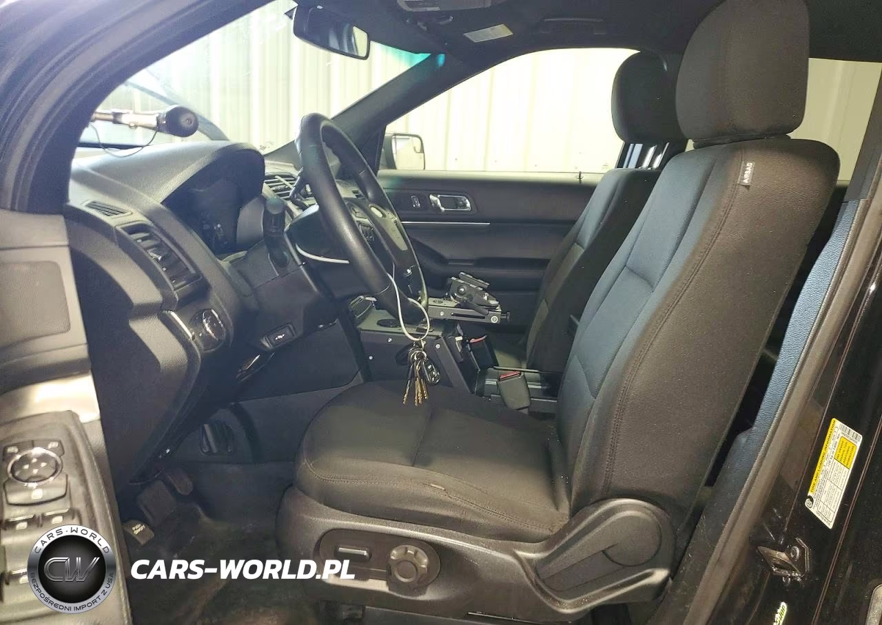 2016 Ford Explorer Police Interceptor VIN:1FM5K8AR7GGA04569 - 7