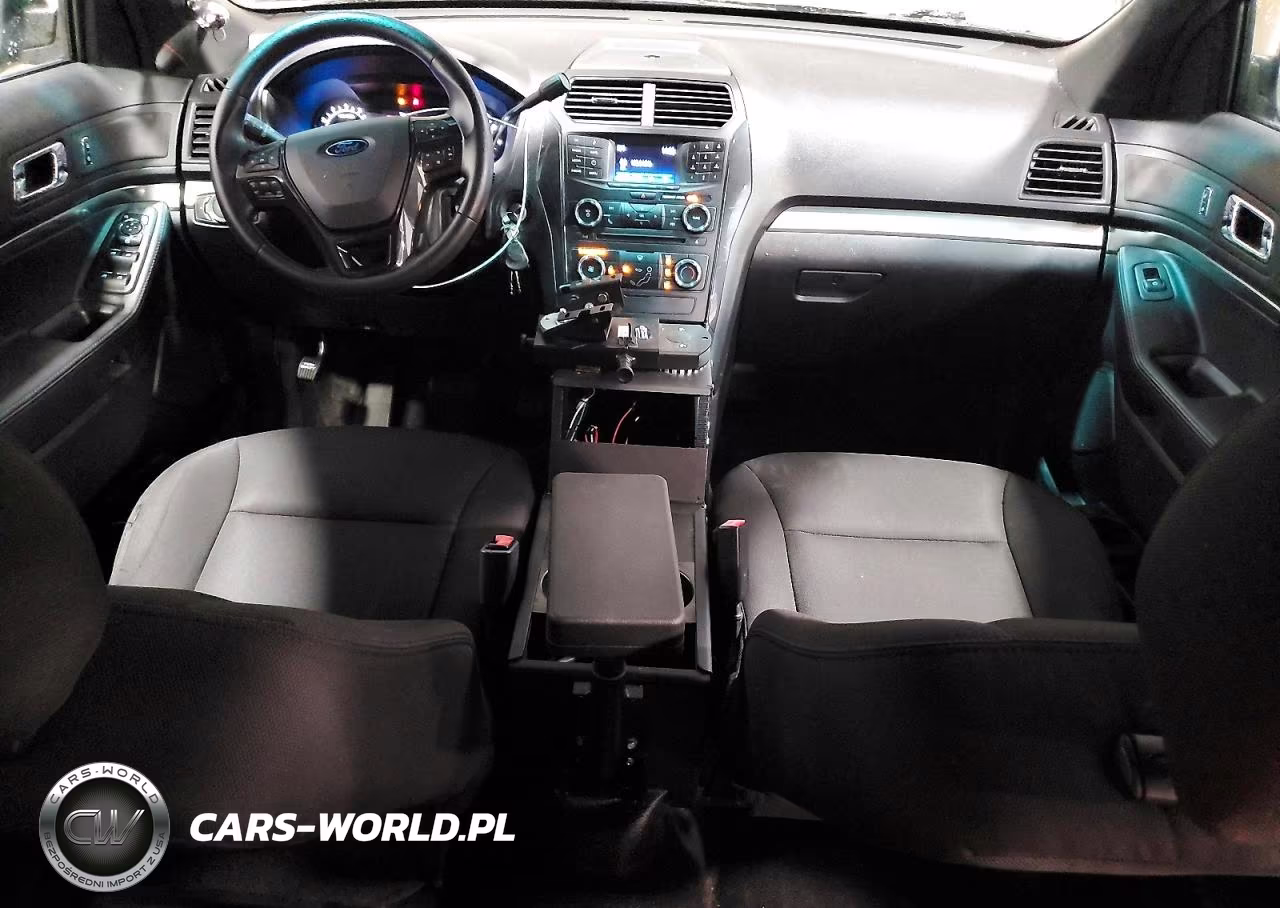 2016 Ford Explorer Police Interceptor VIN:1FM5K8AR7GGA04569 - 8