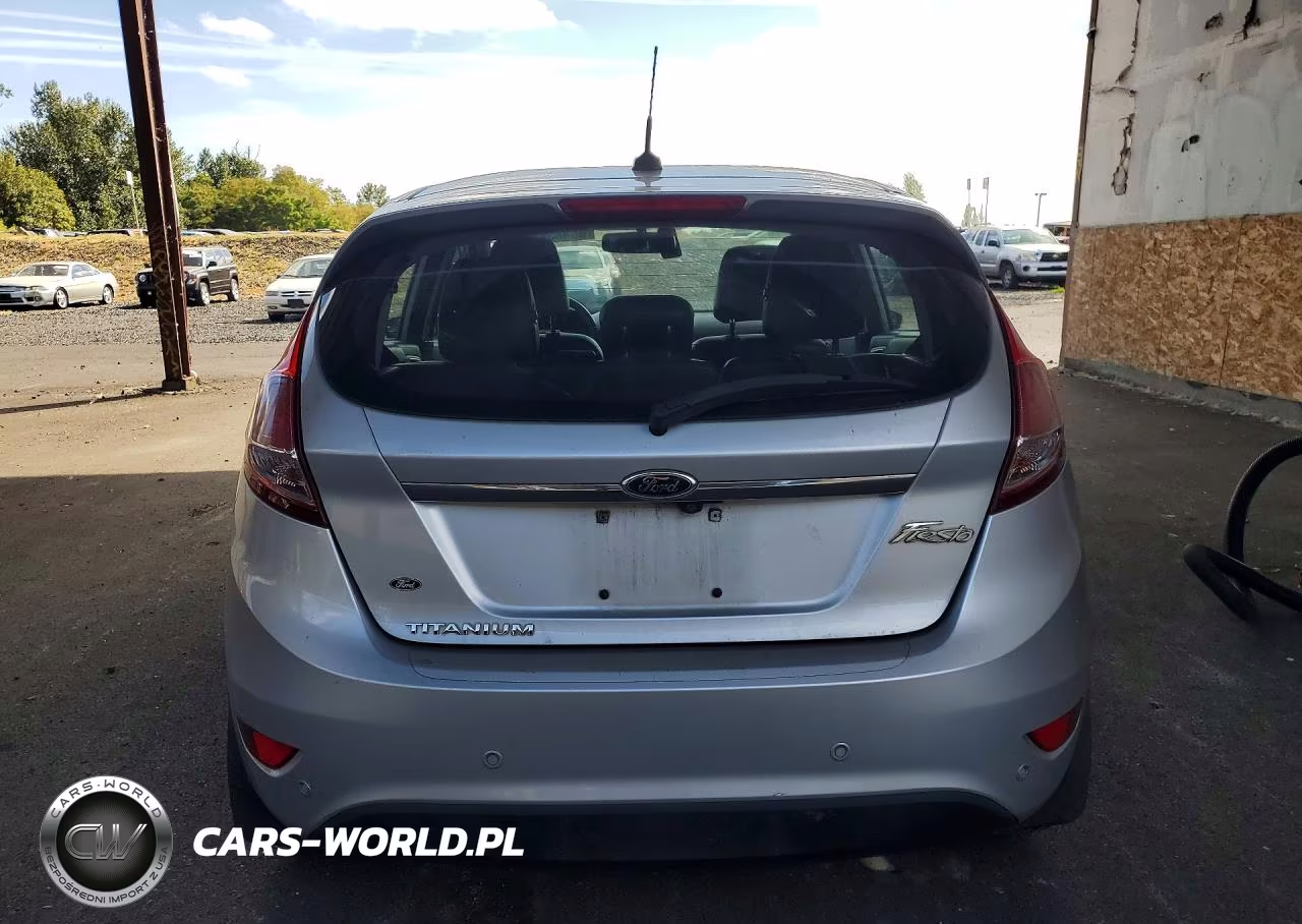 2014 Ford Fiesta Titanium VIN:3FADP4FJ8EM122880 - 6