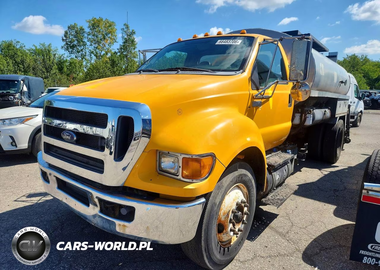2015 Ford F750 Super Duty
