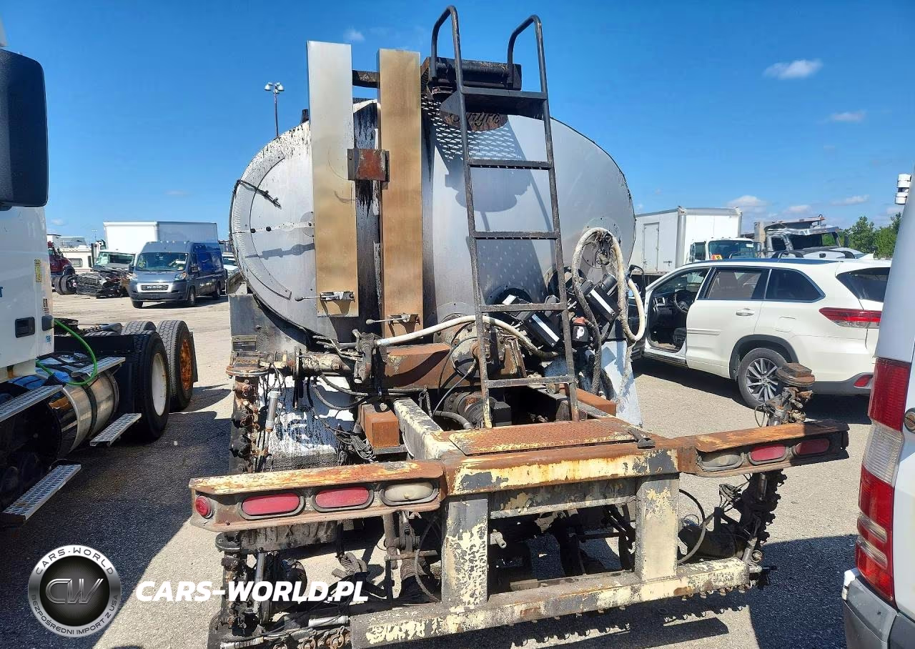 2015 Ford F750 Super Duty VIN:3FRXF7FJXFV745346 - 6