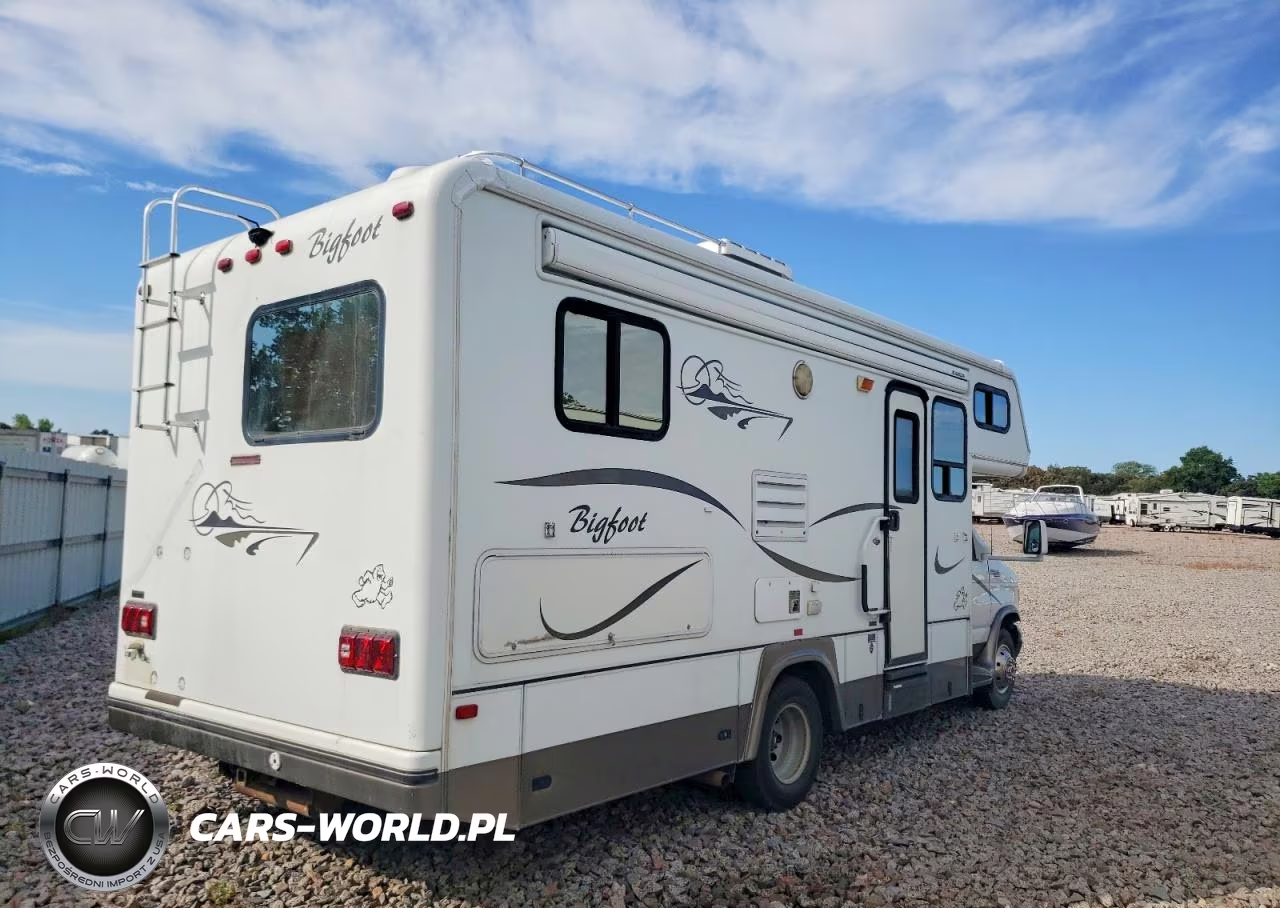 2003 Ford Econoline E450 Super Duty Cutaway Van VIN:1FDXE45S93HA24235 - 4