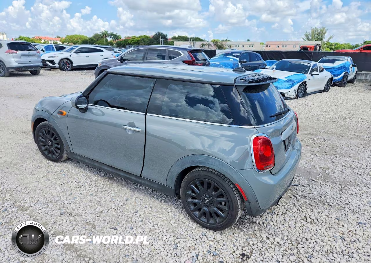 2015 Mini Cooper VIN:WMWXM5C56FT938581 - 2