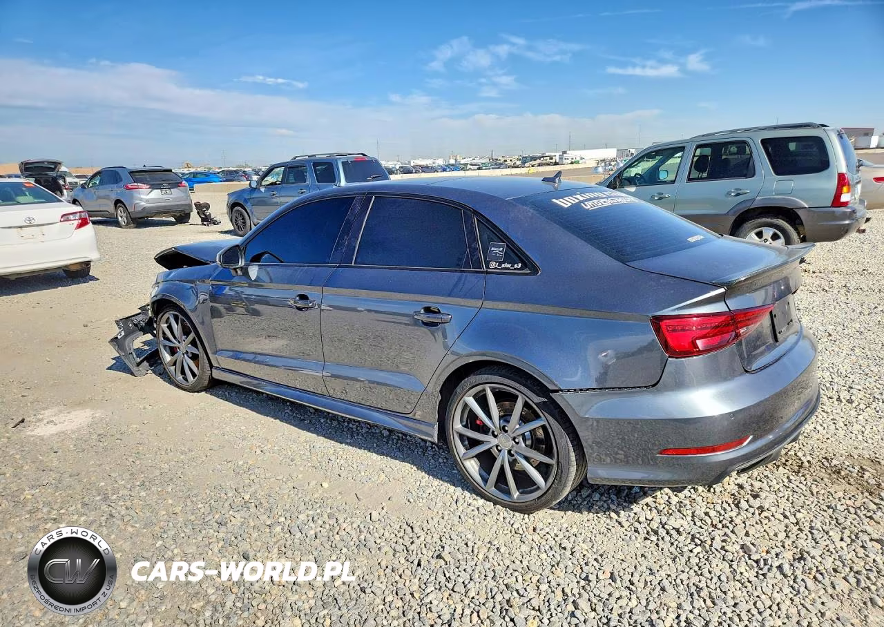 2018 Audi S3 Premium Plus VIN:WAUB1GFF1J1010622 - 2