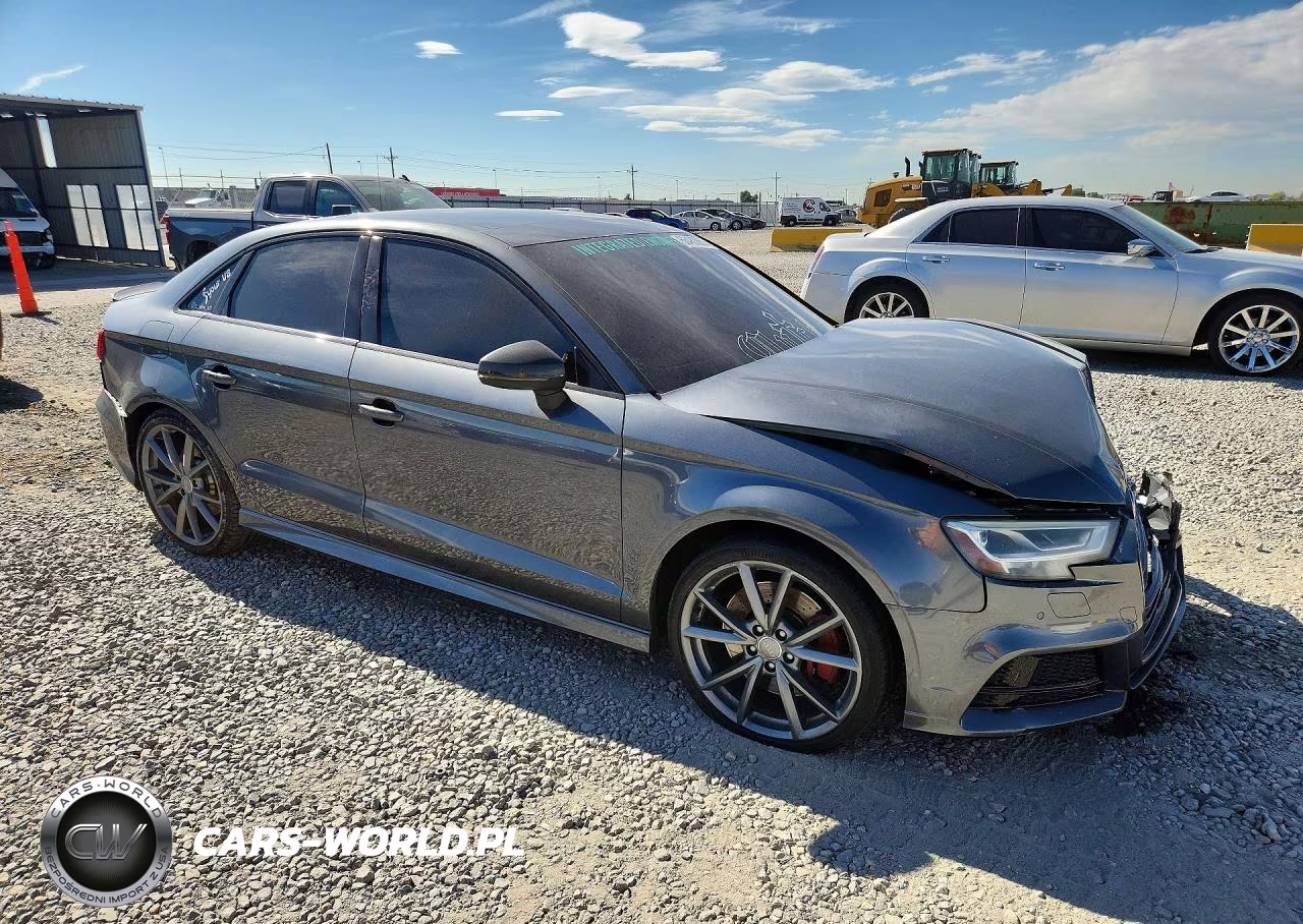 2018 Audi S3 Premium Plus VIN:WAUB1GFF1J1010622 - 4