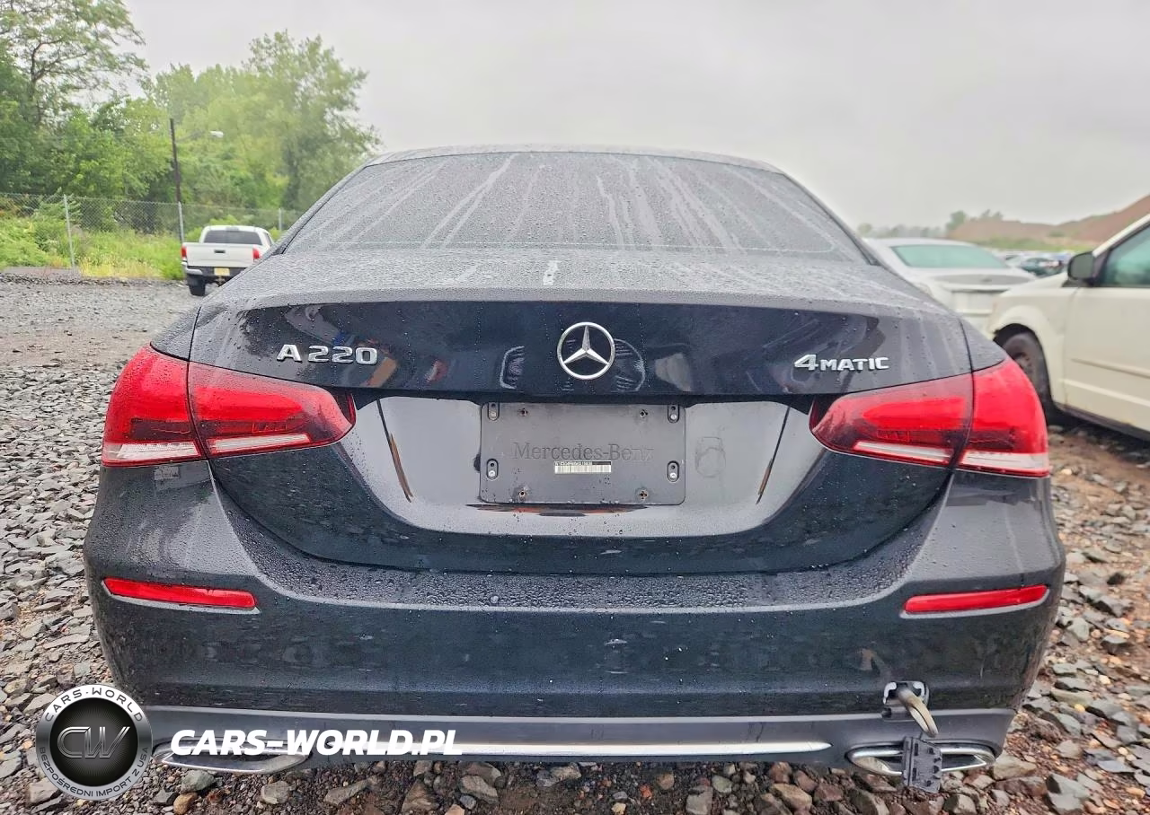 2021 Mercedes-Benz A 220 4Matic VIN:W1K3G4FBXMJ315838 - 6