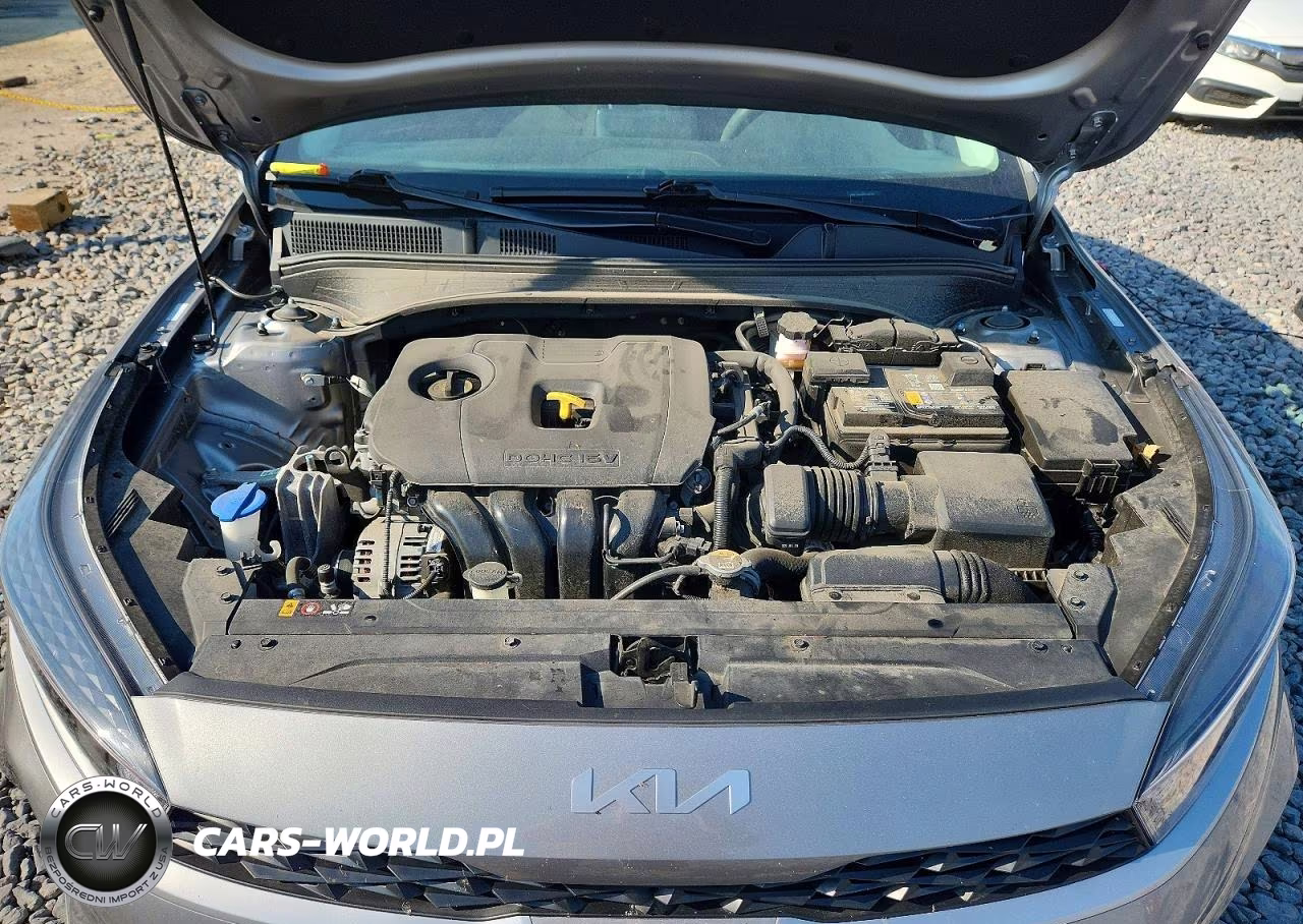 2024 Kia Forte Lxs VIN:3KPF24AD4RE799170 - 11