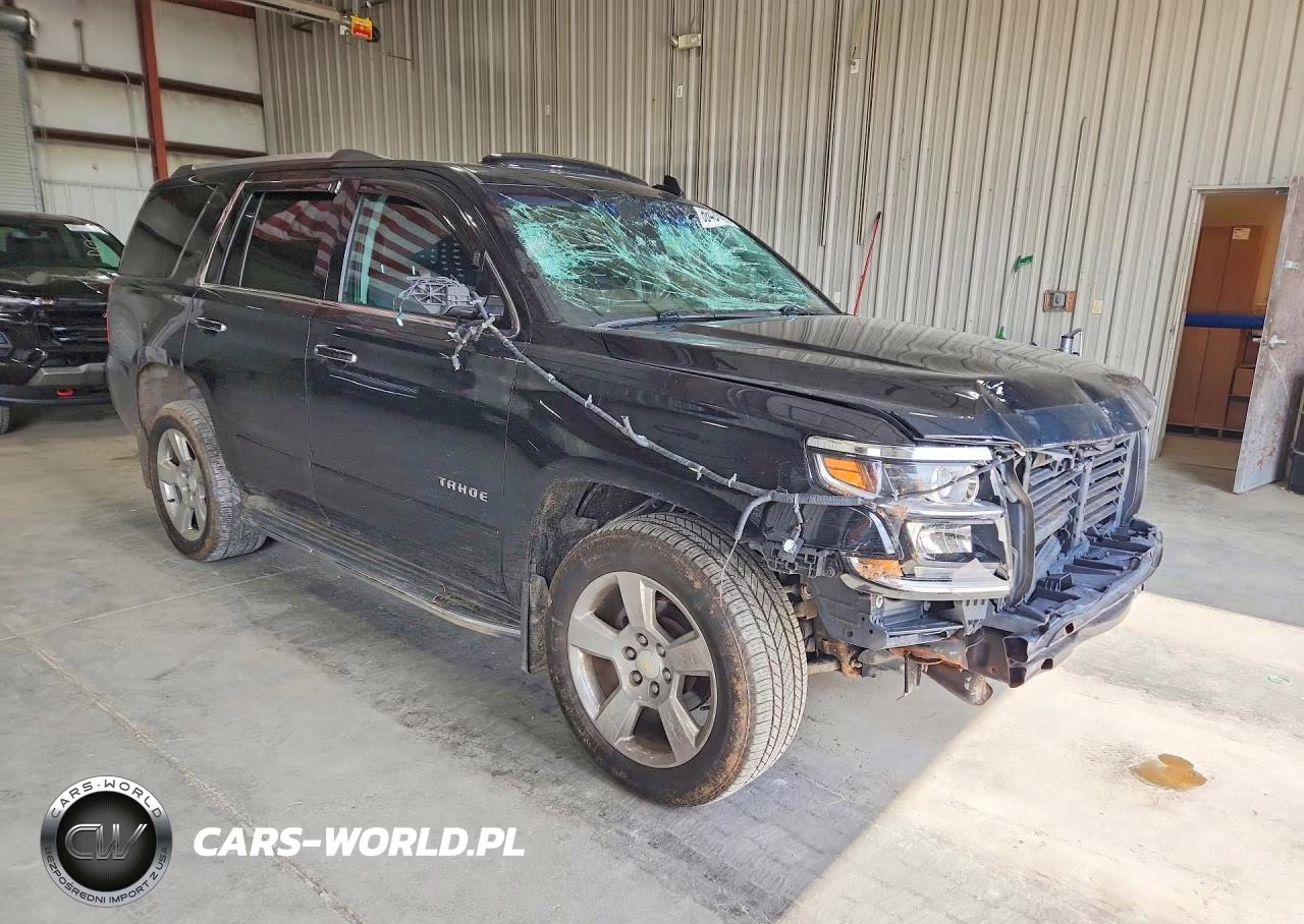 2017 Chevrolet Tahoe K1500 Premier VIN:1GNSKCKC5HR406009 - 4