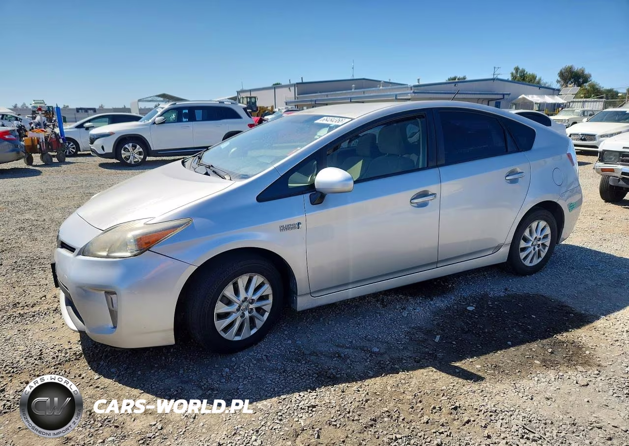2015 Toyota Prius Plug-In Hybrid Base