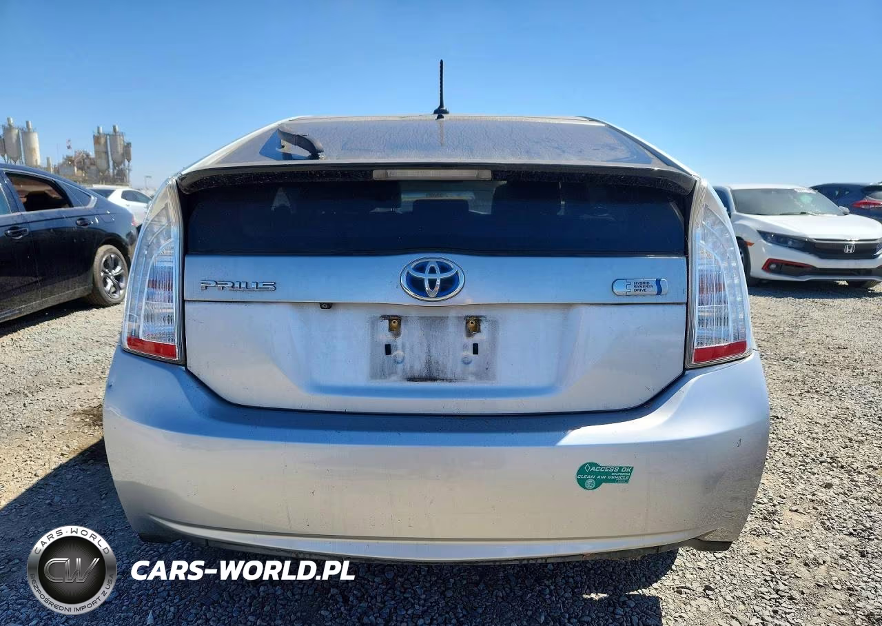 2015 Toyota Prius Plug-In Hybrid Base VIN:JTDKN3DPXF3069952 - 6