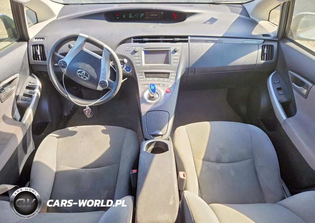 2015 Toyota Prius Plug-In Hybrid Base VIN:JTDKN3DPXF3069952 - 8