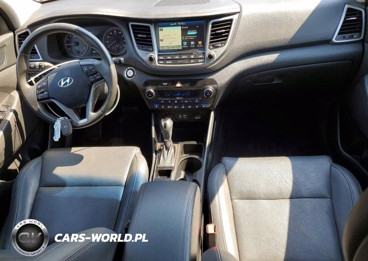 2016 Hyundai Tucson Limited VIN:KM8J3CA26GU224823 - 8