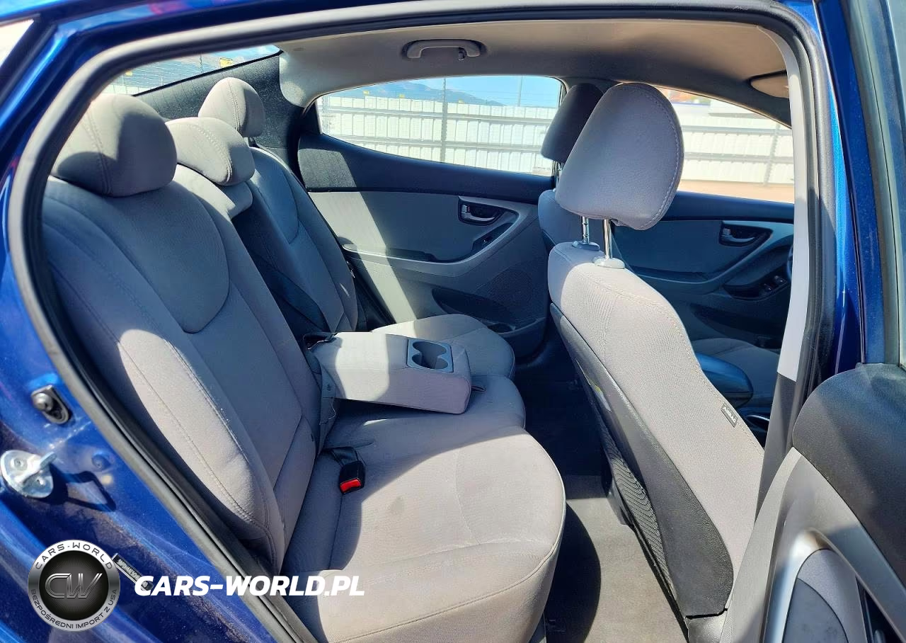 2016 Hyundai Elantra Se VIN:5NPDH4AE5GH674640 - 10