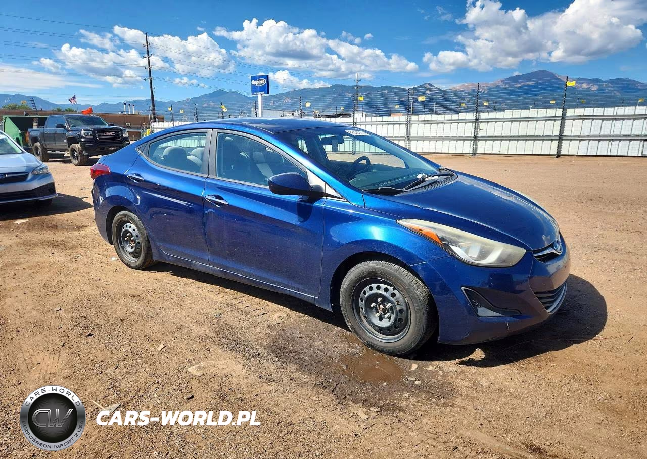 2016 Hyundai Elantra Se VIN:5NPDH4AE5GH674640 - 4