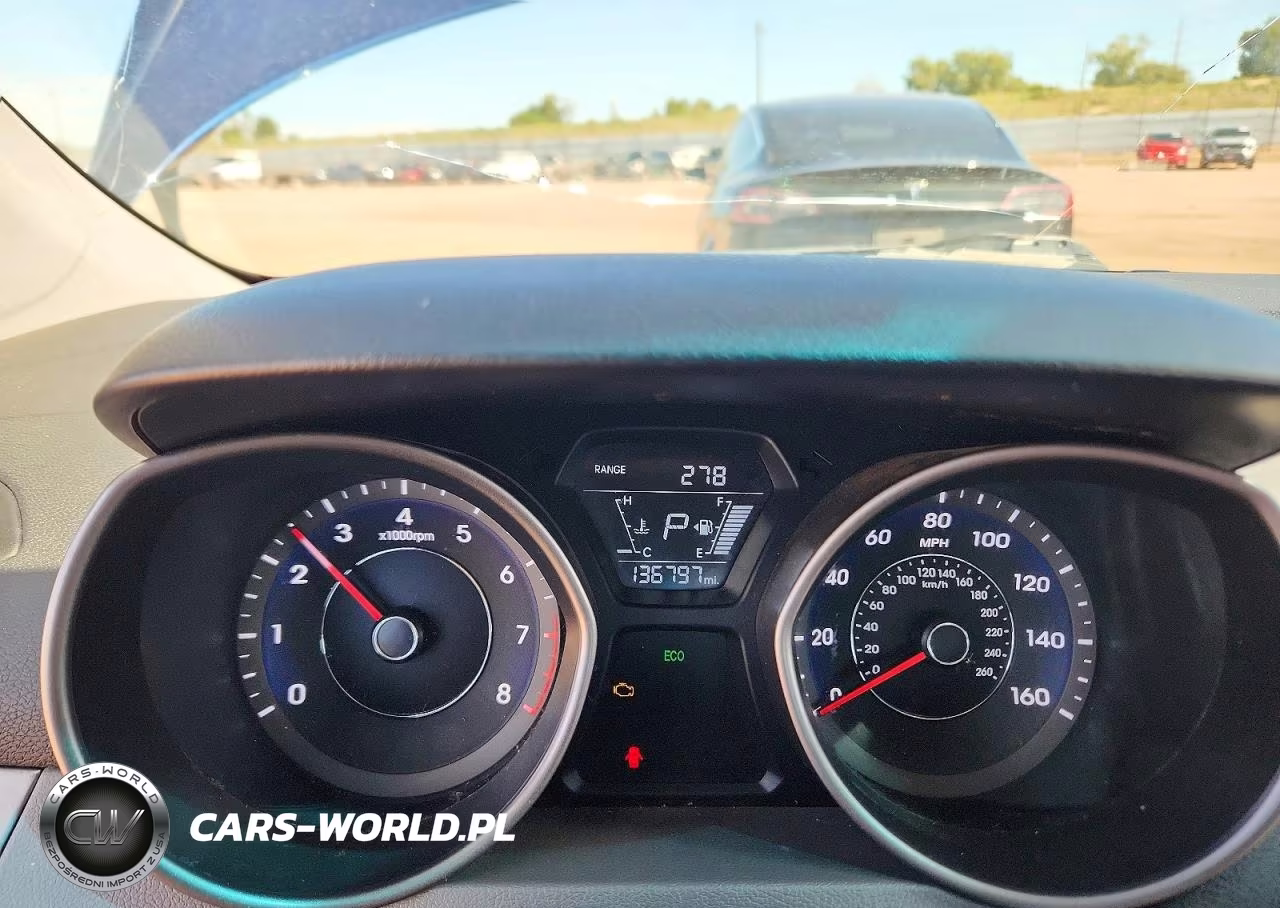 2016 Hyundai Elantra Se VIN:5NPDH4AE5GH674640 - 9