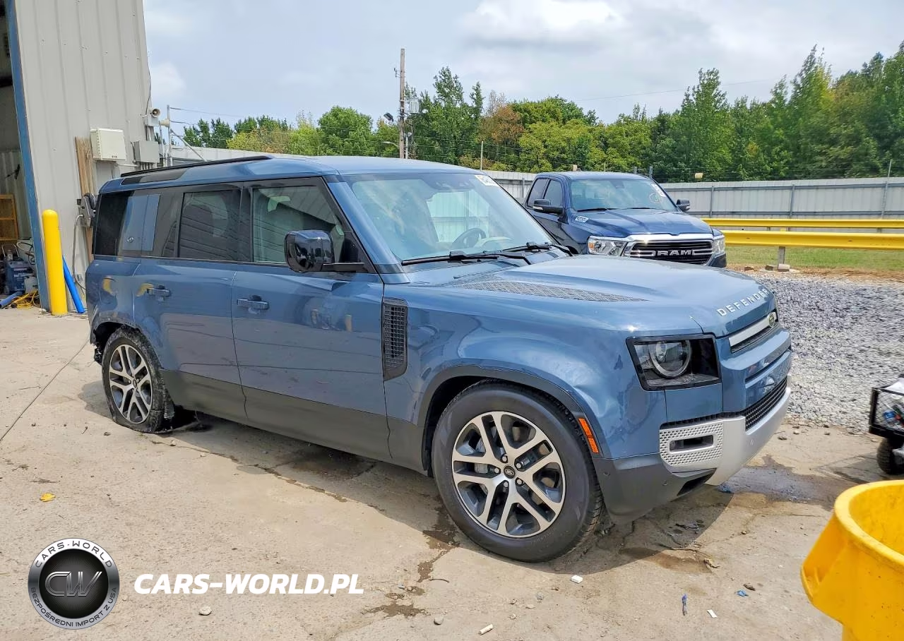2024 Land Rover Defender 110 S VIN:SALEJ7EU6R2258024 - 4