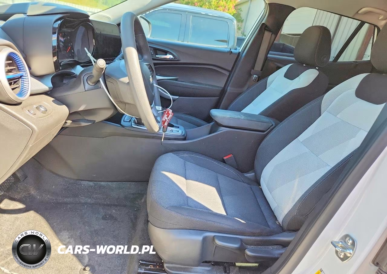 2025 Chevrolet Trax Ls VIN:KL77LFEP7SC321028 - 7
