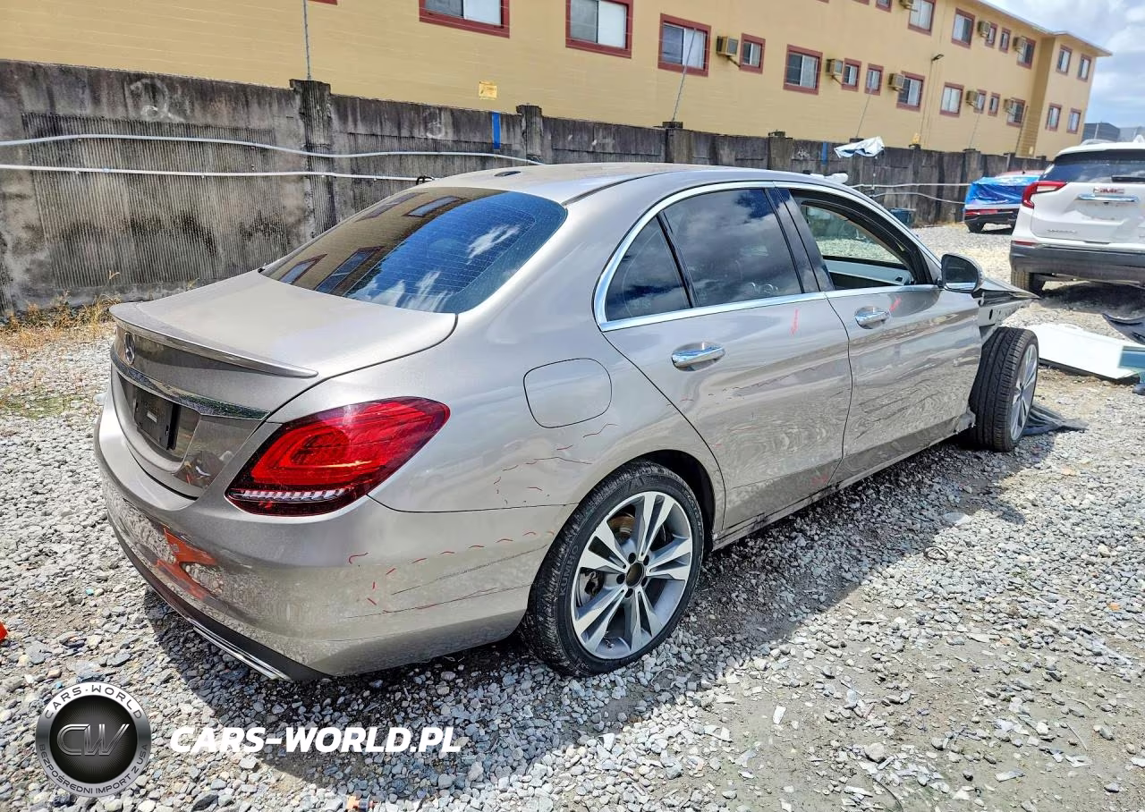 2019 Mercedes-Benz C 300 VIN:55SWF8DB1KU302046 - 3