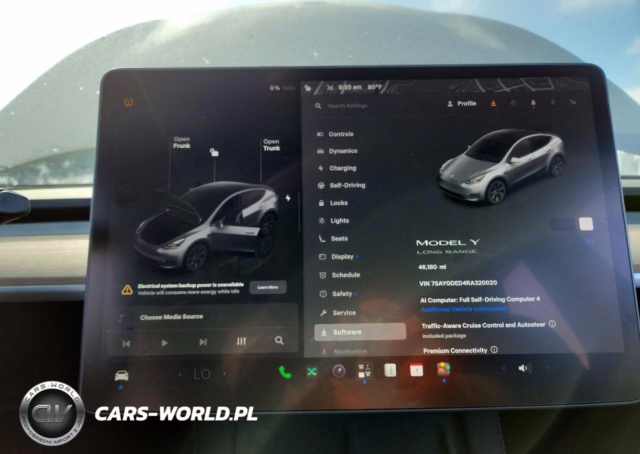 2024 Tesla Model Y VIN:7SAYGDED4RA320020 - 9